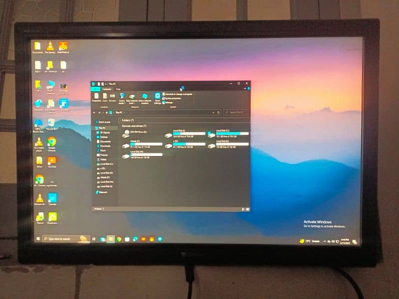 Hp Computer Desktop With led monitor  lcd 3