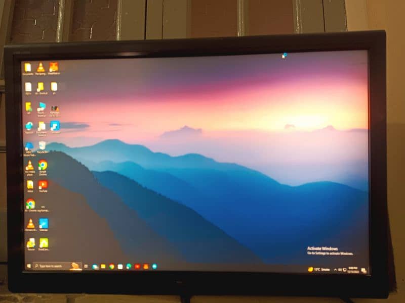 Hp Computer Desktop With led monitor  lcd 5