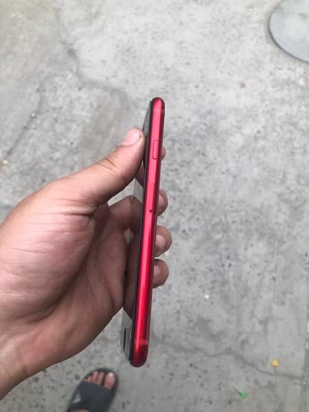 Iphone 8 non pta red 1