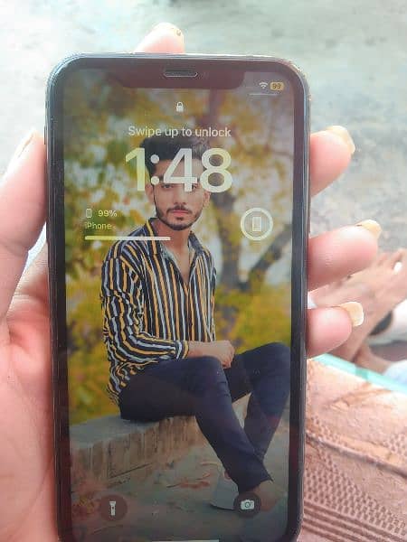 iphone 11 jv water pak 10 by 10 condition 4