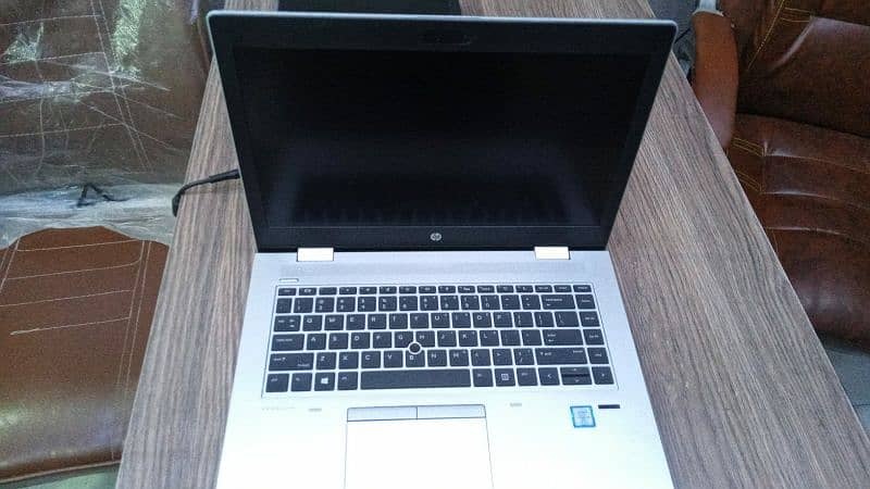 HP ProBook 640 G4
Core i5-7th Generation 1
