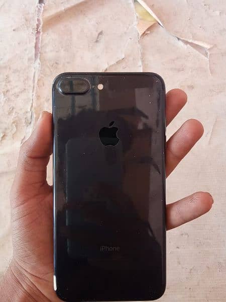 Iphone 7plus for sell every thing is original 0