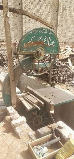 Araa machine good condition size 36" dhalayi wala araa hai.