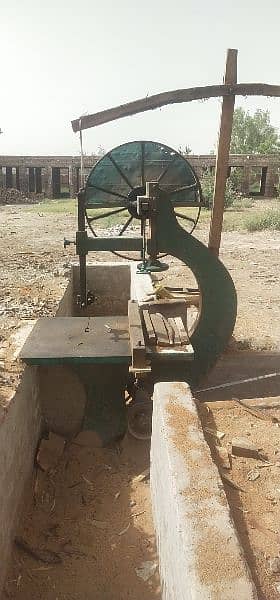 Araa machine good condition size 36" dhalayi wala araa hai. 5