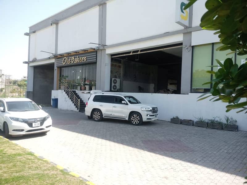 Islamabad Possession-able Commercial Shop in prime location of Bahria Enclave 3