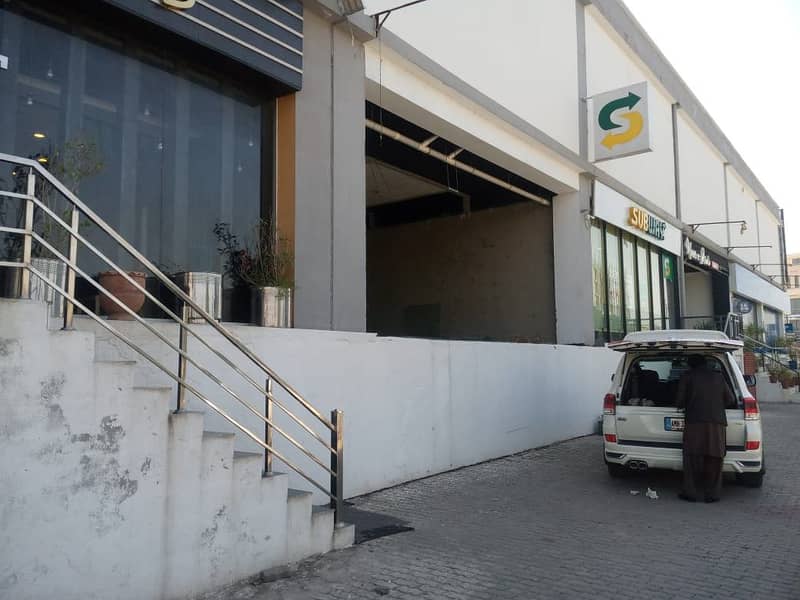 Islamabad Possession-able Commercial Shop in prime location of Bahria Enclave 5