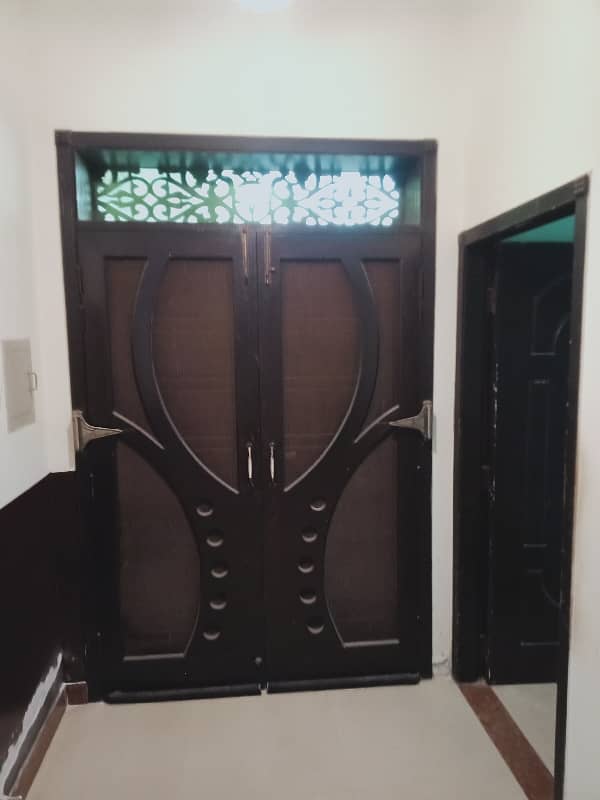 10 Marla Double Story House For Sale in PIA Housing Society Lahore 10