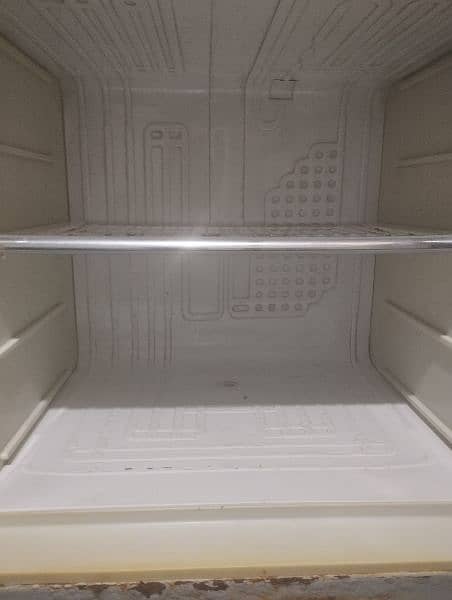 DAWLANCE Refrigerator 2