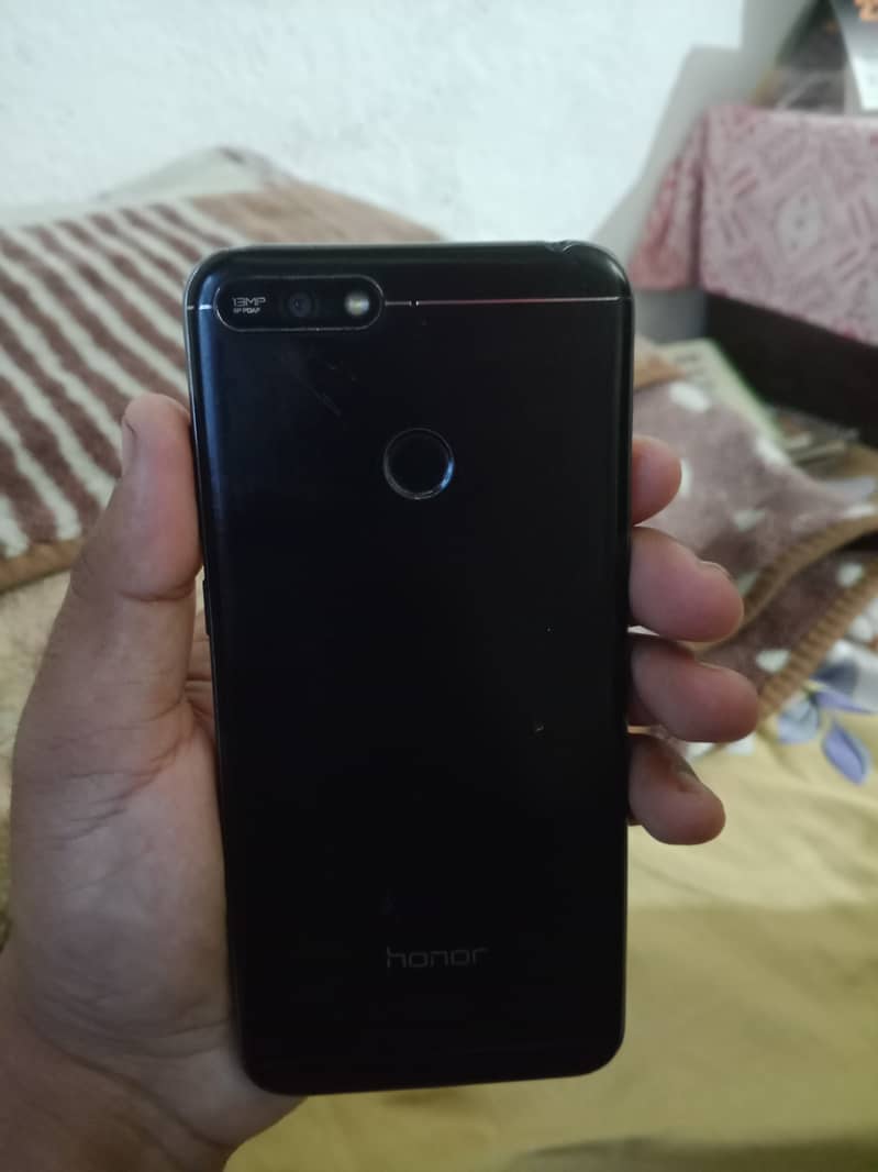 Huawei honor 7A 3