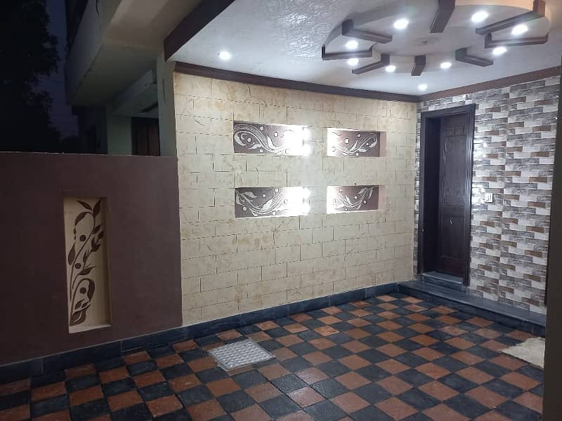 10 Marla Used House For Sale In Shaheen Block Sector B Bahria Town Lahore 14