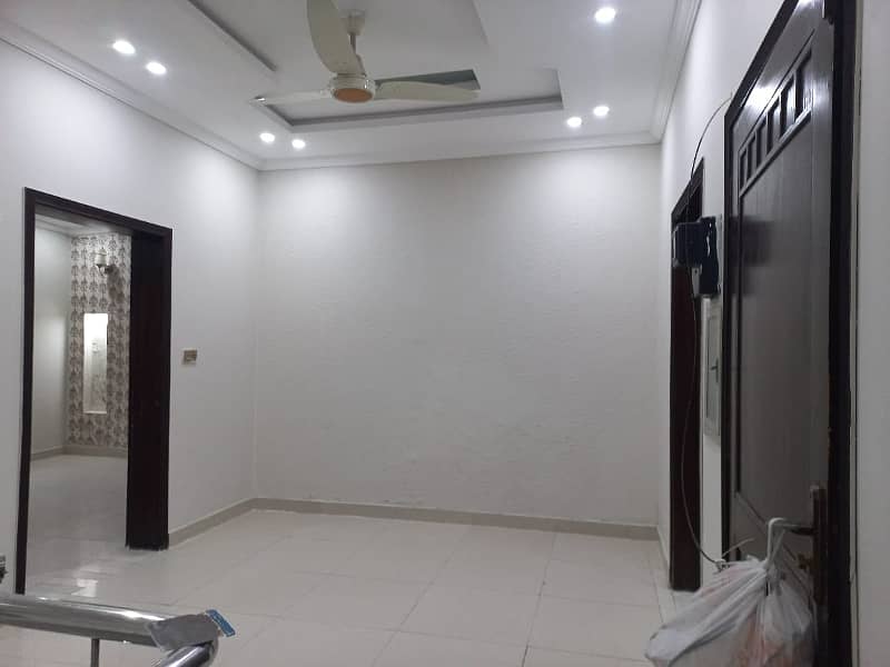 10 Marla Used House For Sale In Shaheen Block Sector B Bahria Town Lahore 36