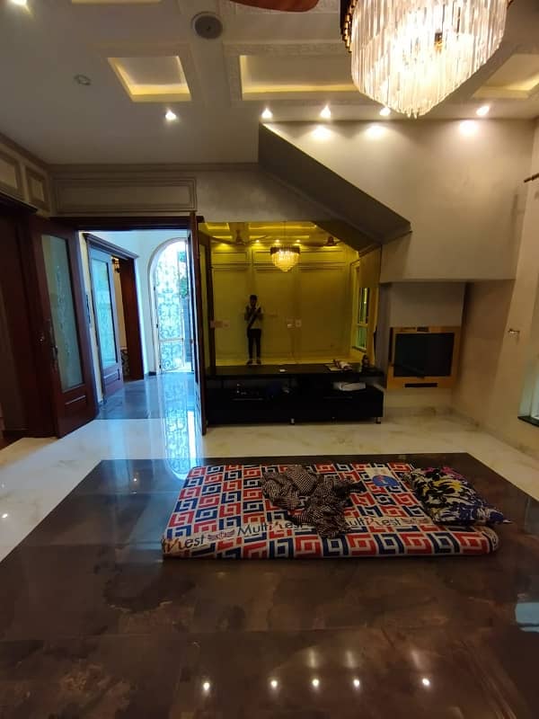 Brand New 10 Marla House For Sale In Tulip Block Sector C Bahria Town Lahore 19