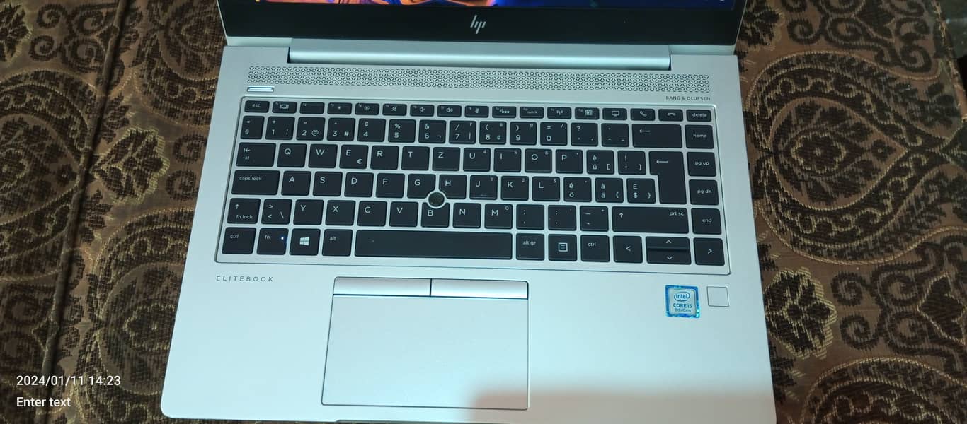 Laptop HP Elitebook 840 G5 urgent sale 11