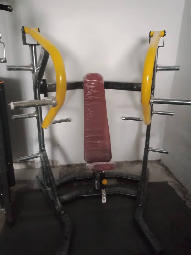 Like new multi station home gym butterfly dumbbell press lat pull down 2