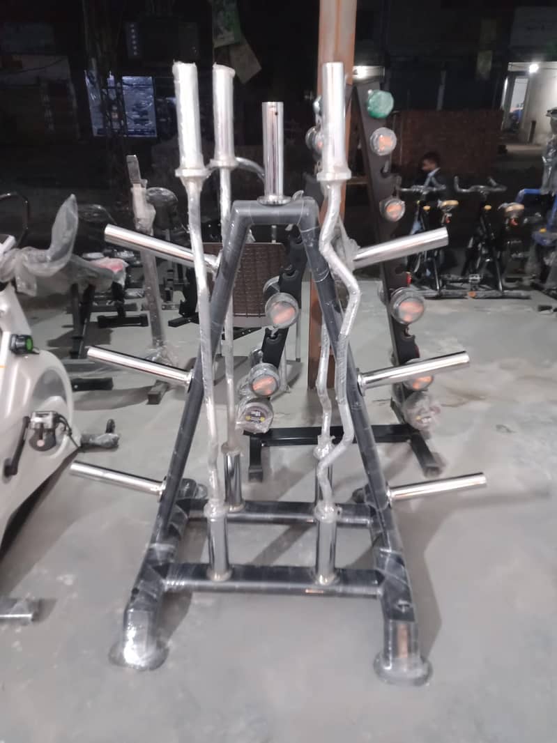 Like new multi station home gym butterfly dumbbell press lat pull down 4