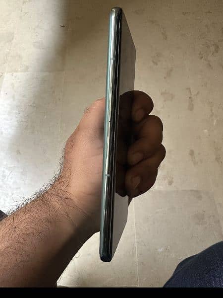 OnePlus 10 pro 5g 3