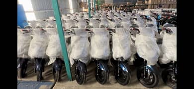 YJ future Electric Scooty Ready Stock for Delivery in all Pakistan