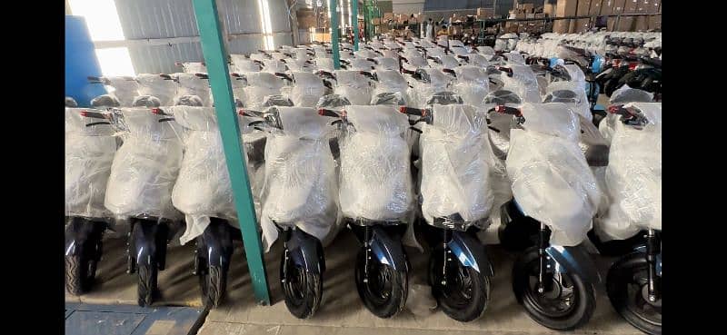 YJ future Electric Scooty Ready Stock for Delivery in all Pakistan 0