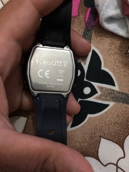 vibralite 8 watch in brand new condition 3