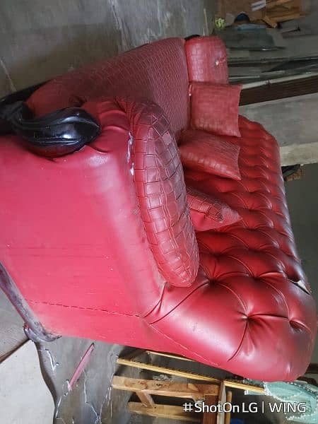 red color sofa set 2