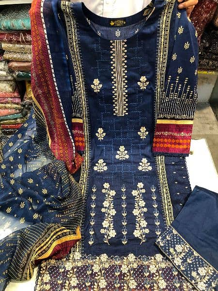 New Arrival zunaira 
Top quality lawn with shafoon dopta 1