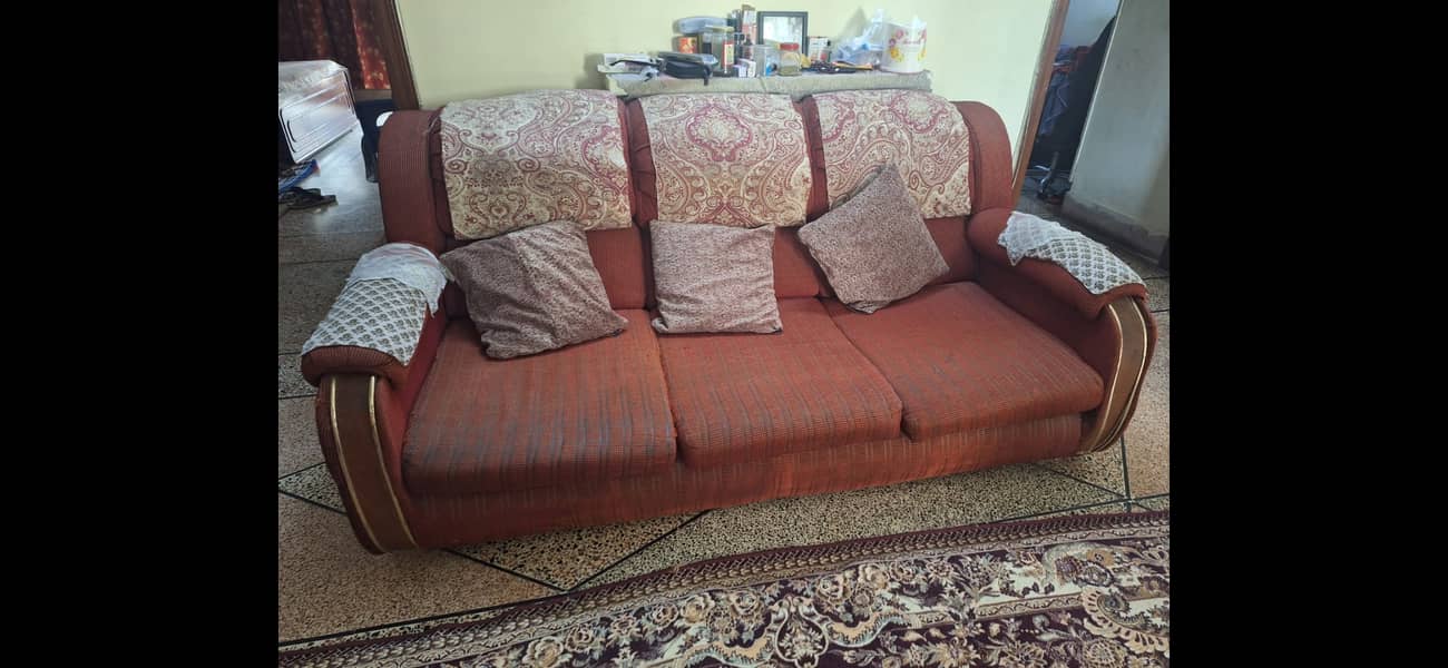 Used Seven seater sofa, made in muscat, Oman 2