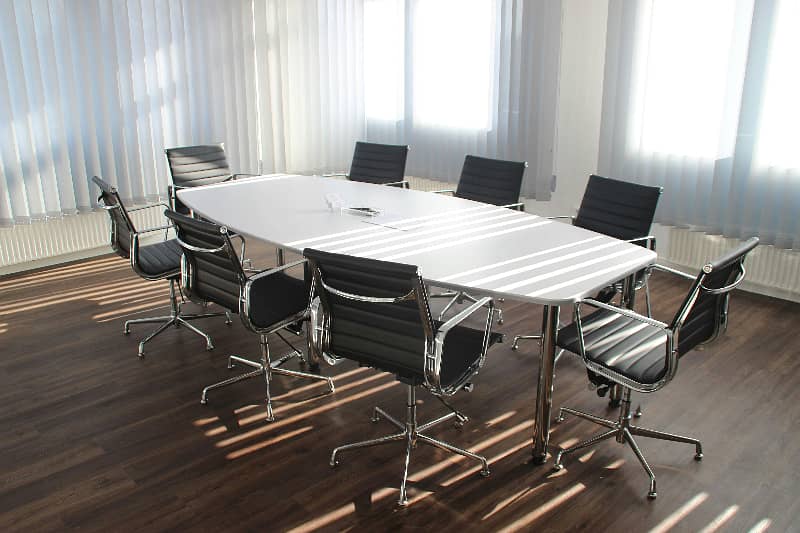 VIP 850 Sq. Ft Office For Rent With All Facilities At Kohinoor 9