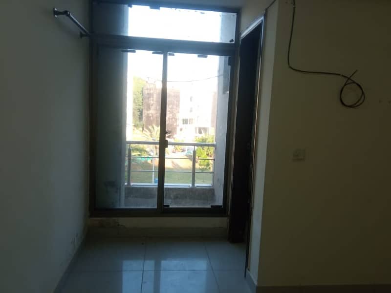 Bahria Town Phase 8 One Bed Apartment For Sale Liner Commercial 5