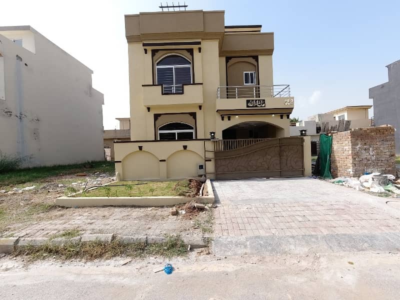 Bahria Town Phase 8 Rafi Block 5 Marla Brand New House For Sale 0