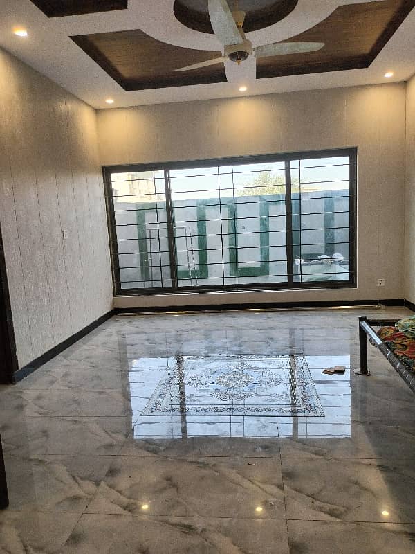 Bahria Town Phase 8 
Sector F1 Brand New House For Rent 18