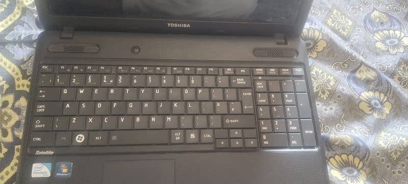 Toshiba laptop 1