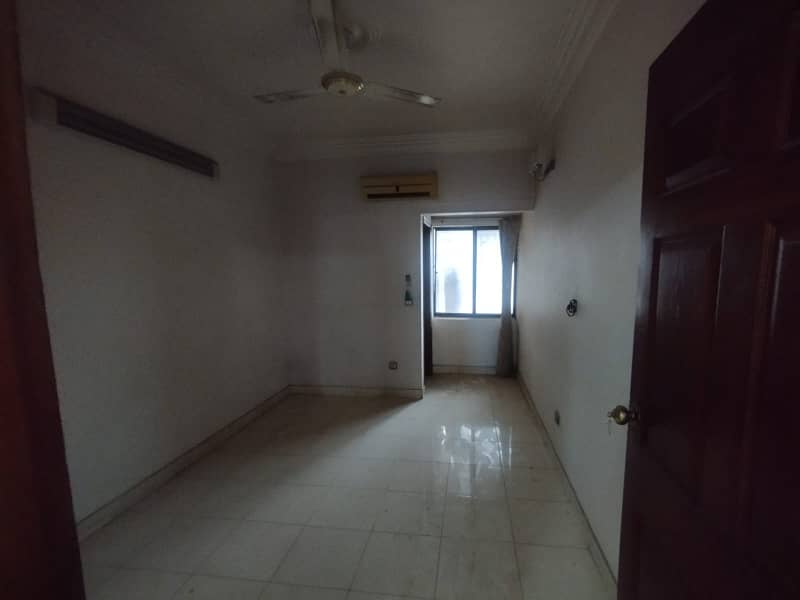 Apartment For sale 3bed DD 6