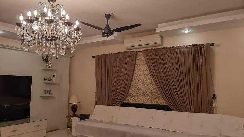 Prime Location House For Grabs In 500 Square Yards Karachi 6