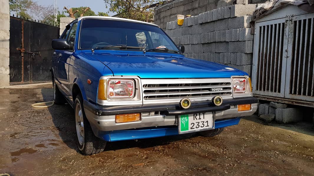 Toyota Starlet 7
