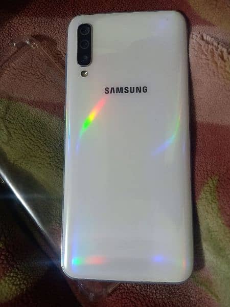 Samsung galaxy A50 0