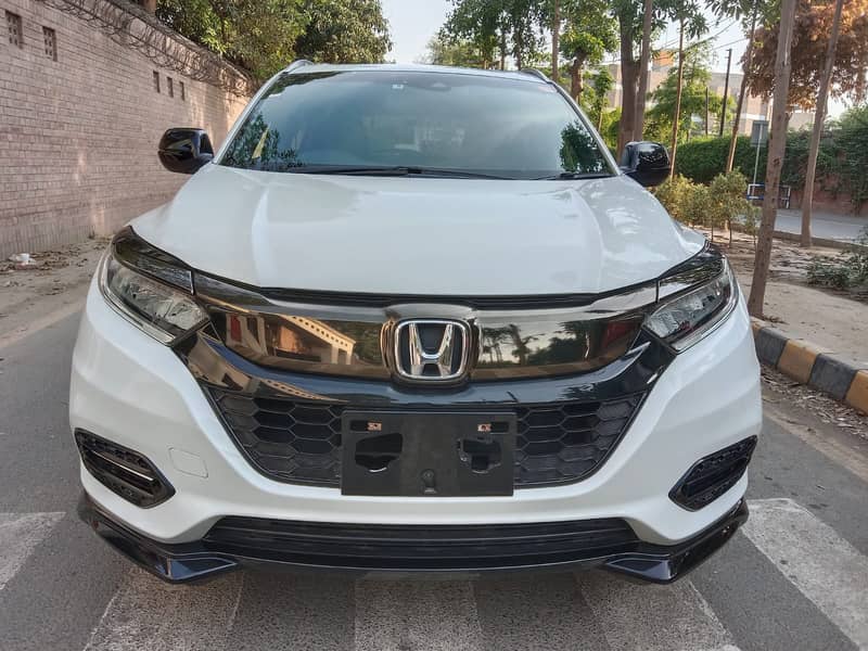 Honda Vezel Hybrid RS Sensing Model 2019 0