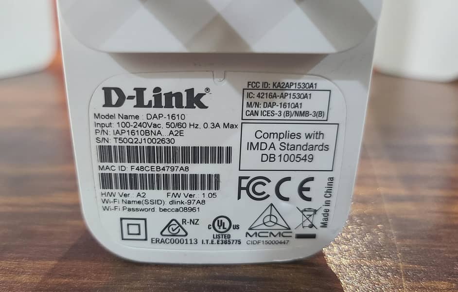 D-Link WiFi Dual Band Ex-tend'er DAP-1610 AC1200 (Branded Used) 1