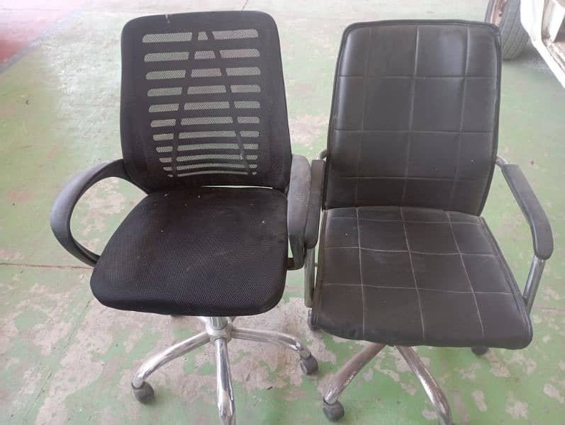 Bulk office furniture available 2