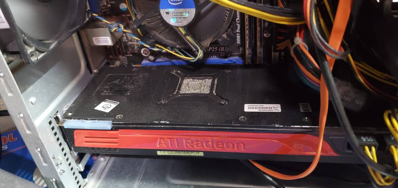 ATI Radeon 5870 0