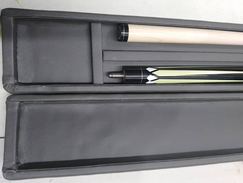 Markhour Leatherette Snooker & Pool Cue Case 1