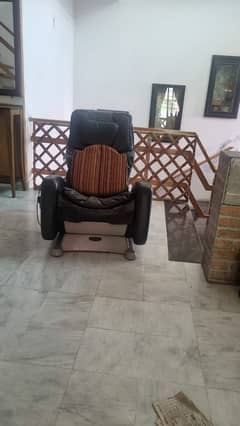 OSIM UYoyo full body Massage Chair 0