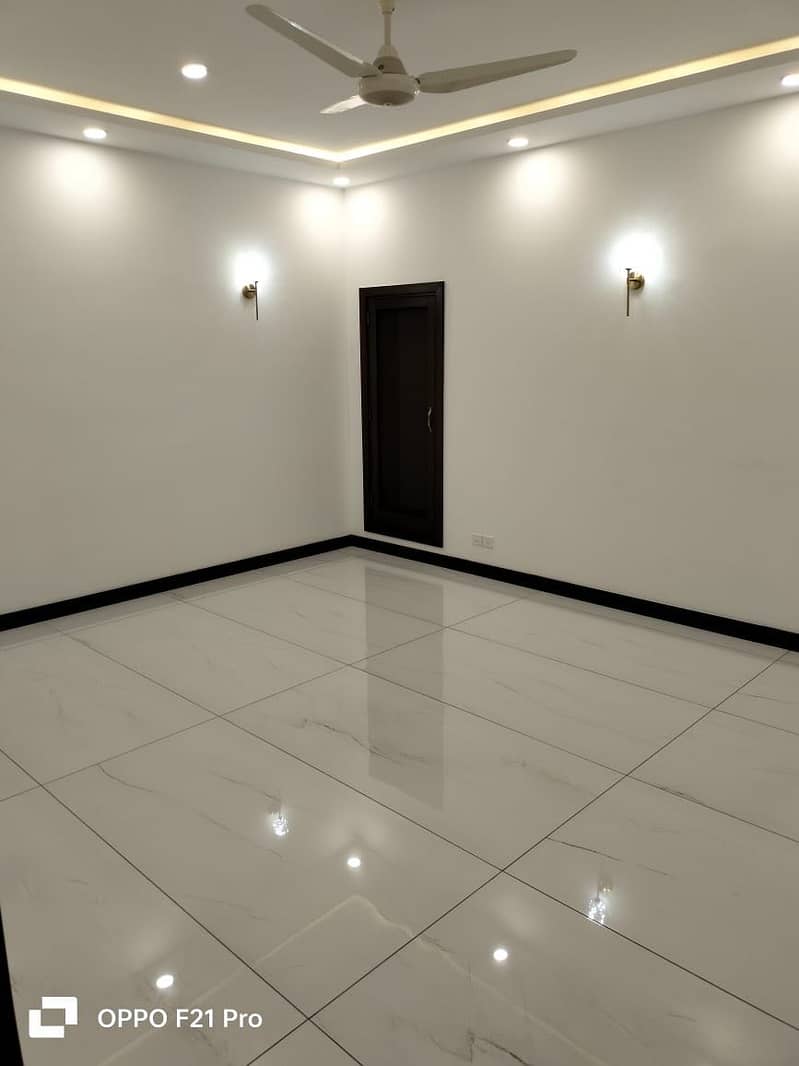 House For sale Situated In DHA Phase 8 - Zone A 6
