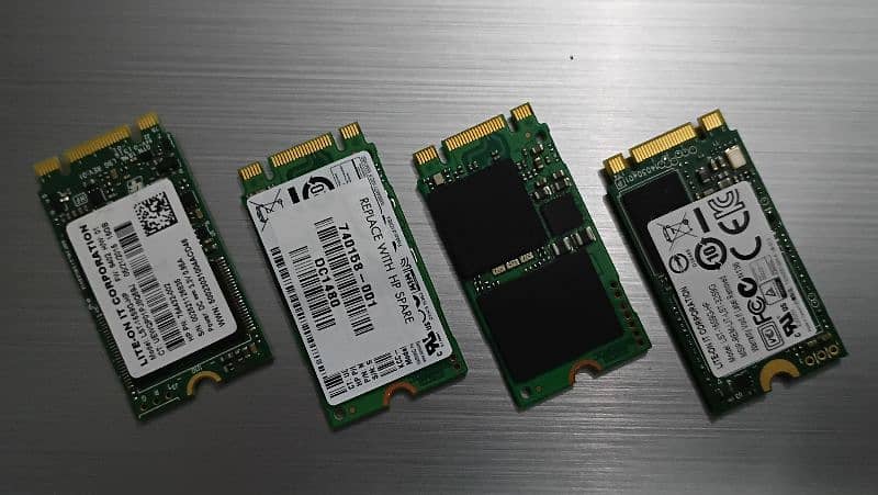 Mix 16 GB M. 2 SSDs 3