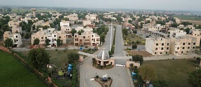 "Prime Location 5 Marla Plot for Sale in Bahria Nasheman Lahore" 0