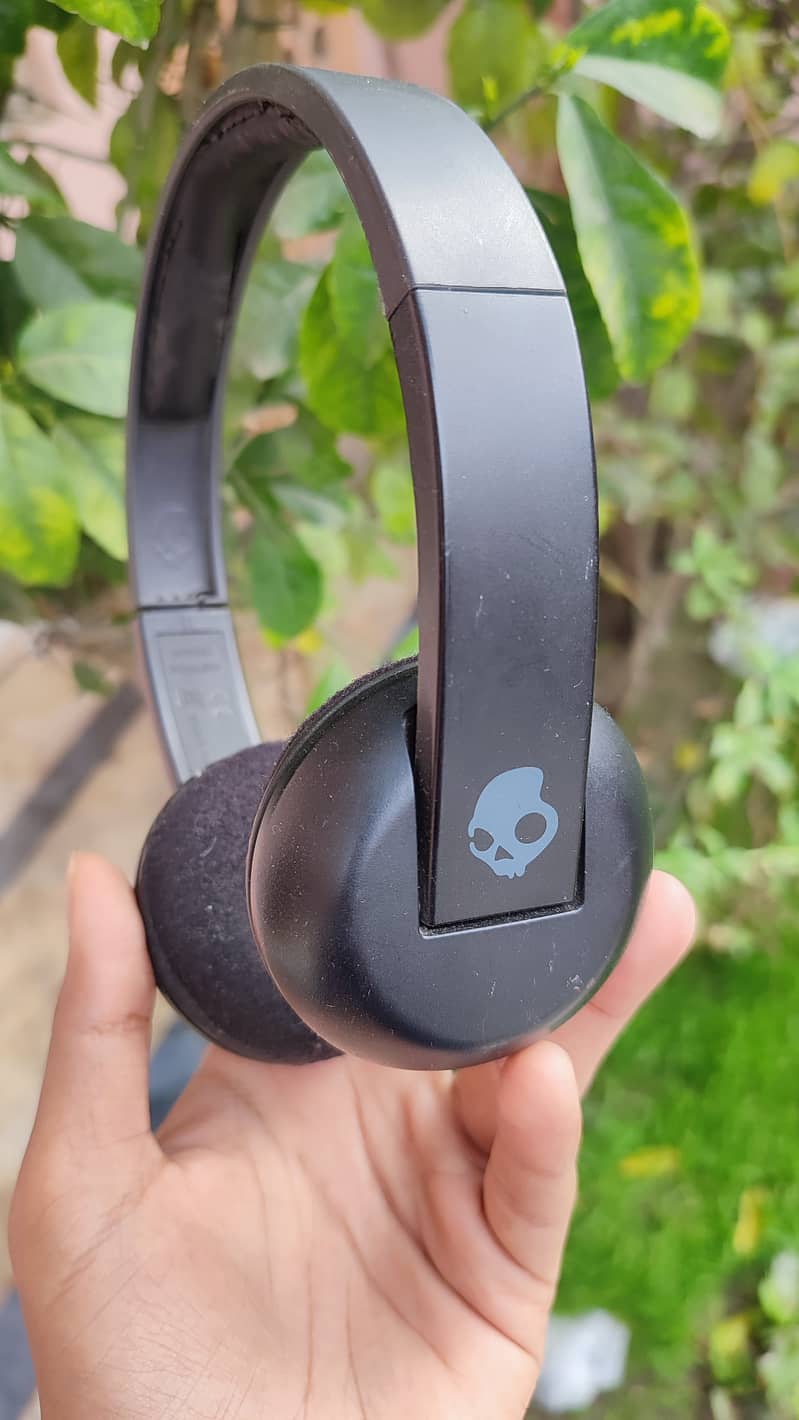 Skull Candy Uproar Genuine Headphones (Fixed Rate) 2