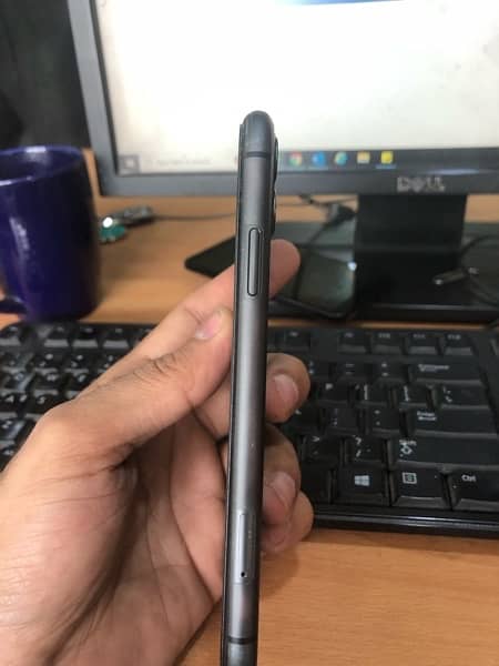 iphone 11 PTA Approved 128GB 2