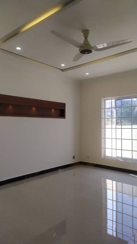 1 Kanal House Available For Sale In Dha Phase 2 Islamabad 28