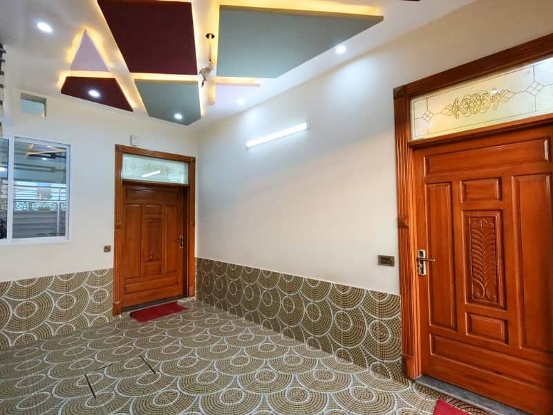 Sabzazar Scheme - Block Q House For sale Sized 5 Marla 5