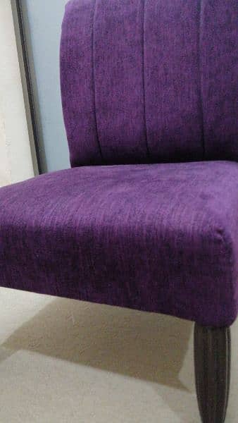 7 seater sofa set in excellent condition 1
