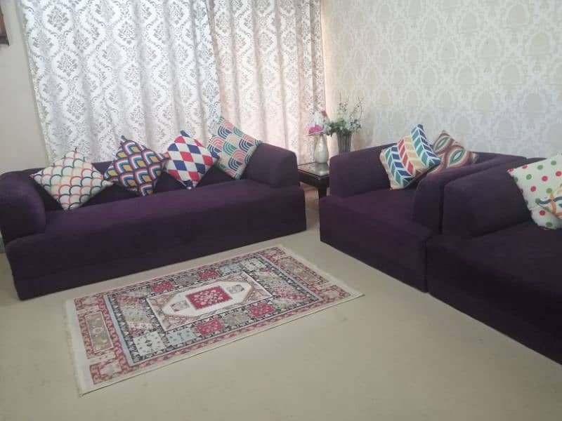 7 seater sofa set in excellent condition 3